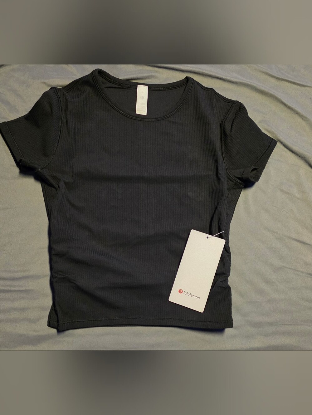 Lululemon All It Takes Kevhole Ribbed Short Sleeve Size M Black New